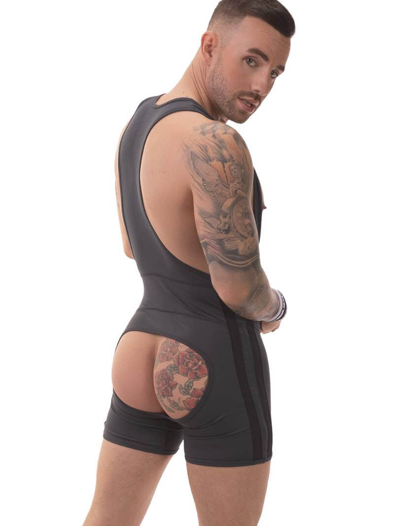 A man wearing a grey Barcode Berlin backless singlet with black stripes and a low-cut neck.