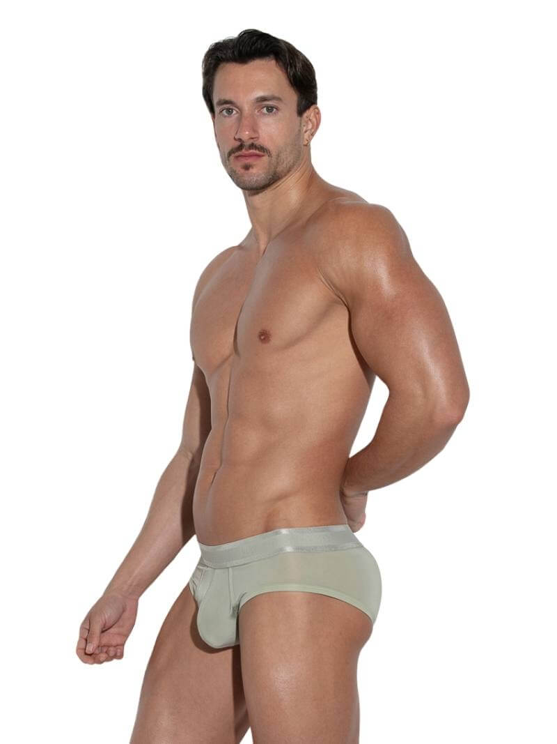 CODE 22 Core Microfibre Basics Brief