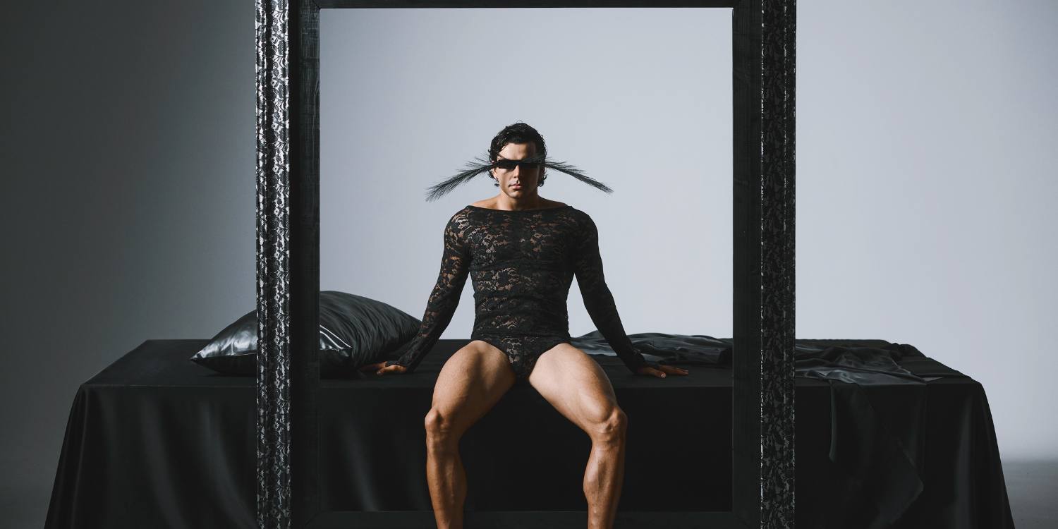 Modus Vivendi Floral Lace