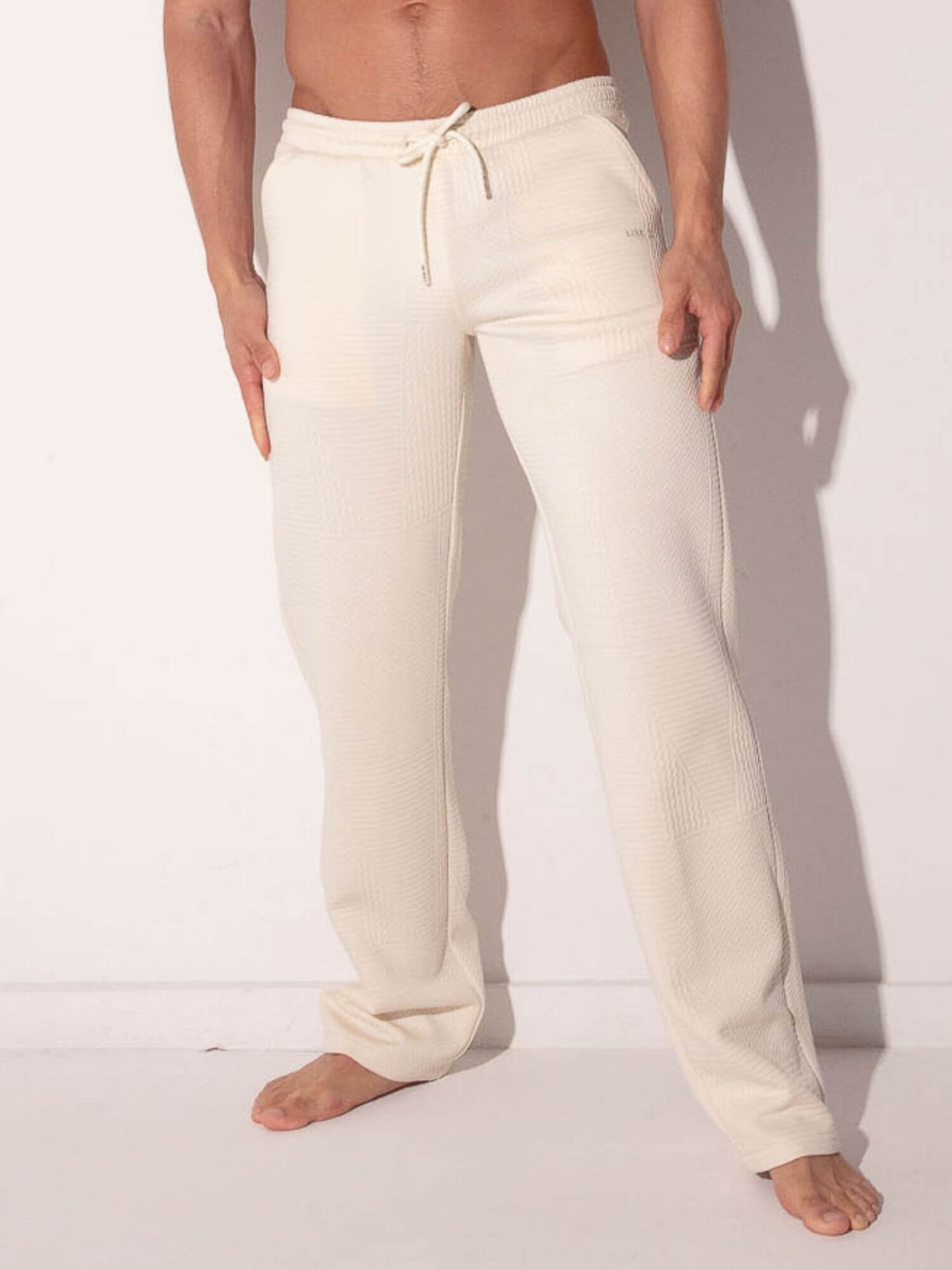 code22 off-white mens medley pants with pockets