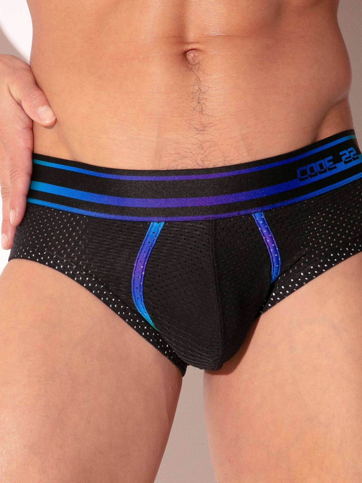 code22 pride mesh brief in black
