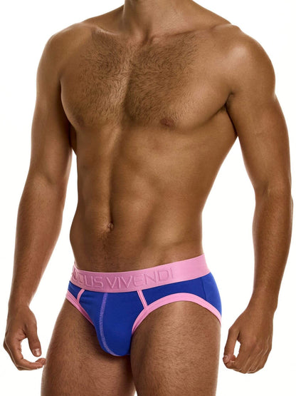 Man wearing blue and pink underwear with 'Modus Vivendi' branding on a white background