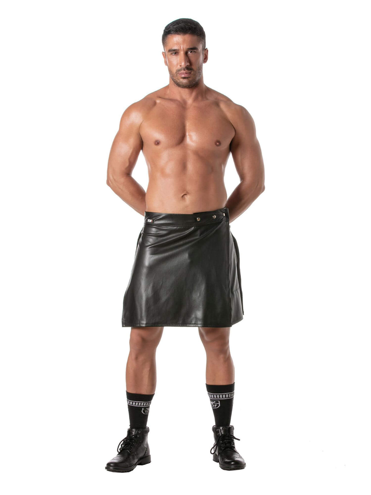 Kinky Leather Look Zipped Skirt
